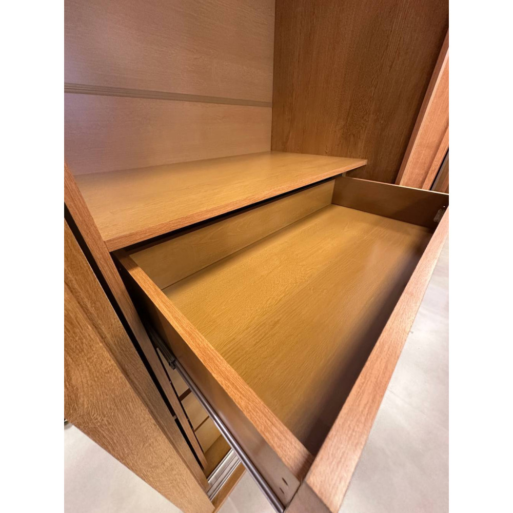 Guarda Roupa Lugano 2 Portas de Correr 4 Gavetas 1 Ripada 1 Espelhada - Peroba