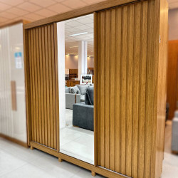 Guarda Roupa Casal Royale c/ Espelho 3 Portas Ripado - Naturale