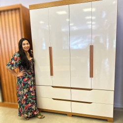 Guarda Roupa Solteiro Doble 4 Portas 4 Gavetas - Cinamomo/Off White