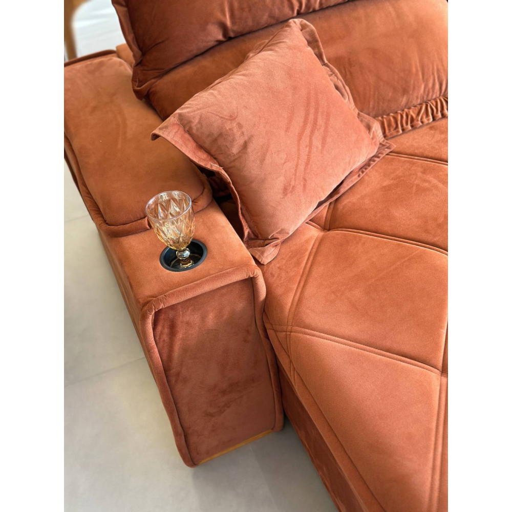 Sofá Gucci Retrátil e Reclinável C/ Porta Copo 2,10m - Terracota 