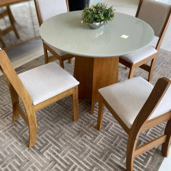 Mesa de Jantar Daila Tampo c/ Vidro 90x90 c/ 4 Cadeiras Sol - Linho Bronze Mesa de Jantar Daila Tampo c/ Vidro 90x90 c/ 4 Cadeiras Sol - Linho Bronze