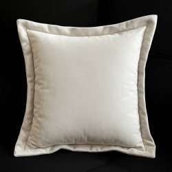 Almofada Grandeza Confort Veludo com Ziper - Bege Almofada Grandeza Confort Veludo com Ziper - Bege