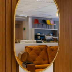 Espelho Arredondado 70x50 - Dourado 