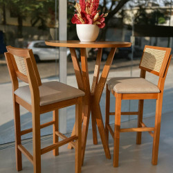 Mesa Bistrô Simpatia com 2 Banquetas Jade - Linho Bege 29011 Mesa Bistrô Simpatia com 2 Banquetas Jade - Linho Bege 29011