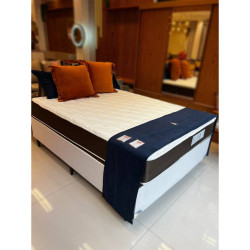 Colchão Royal Queen c/ Molas Ensacadas 24X198X158 - Marrom + Base Box Queen 158x198x30 Courino - Ortobom - Branco Colchão Royal Queen c/ Molas Ensacadas 24X198X158 - Marrom + Base Box Queen 158x198x30 Courino - Ortobom - Branco