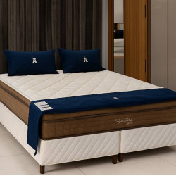 Base Box Queen 158x198x30 Courino - Ortobom - Branco + Colchão Star Ortopédico 30X1,98X1,58 - Queen- Anjos - Marrom Base Box Queen 158x198x30 Courino - Ortobom - Branco + Colchão Star Ortopédico 30X1,98X1,58 - Queen- Anjos - Marrom