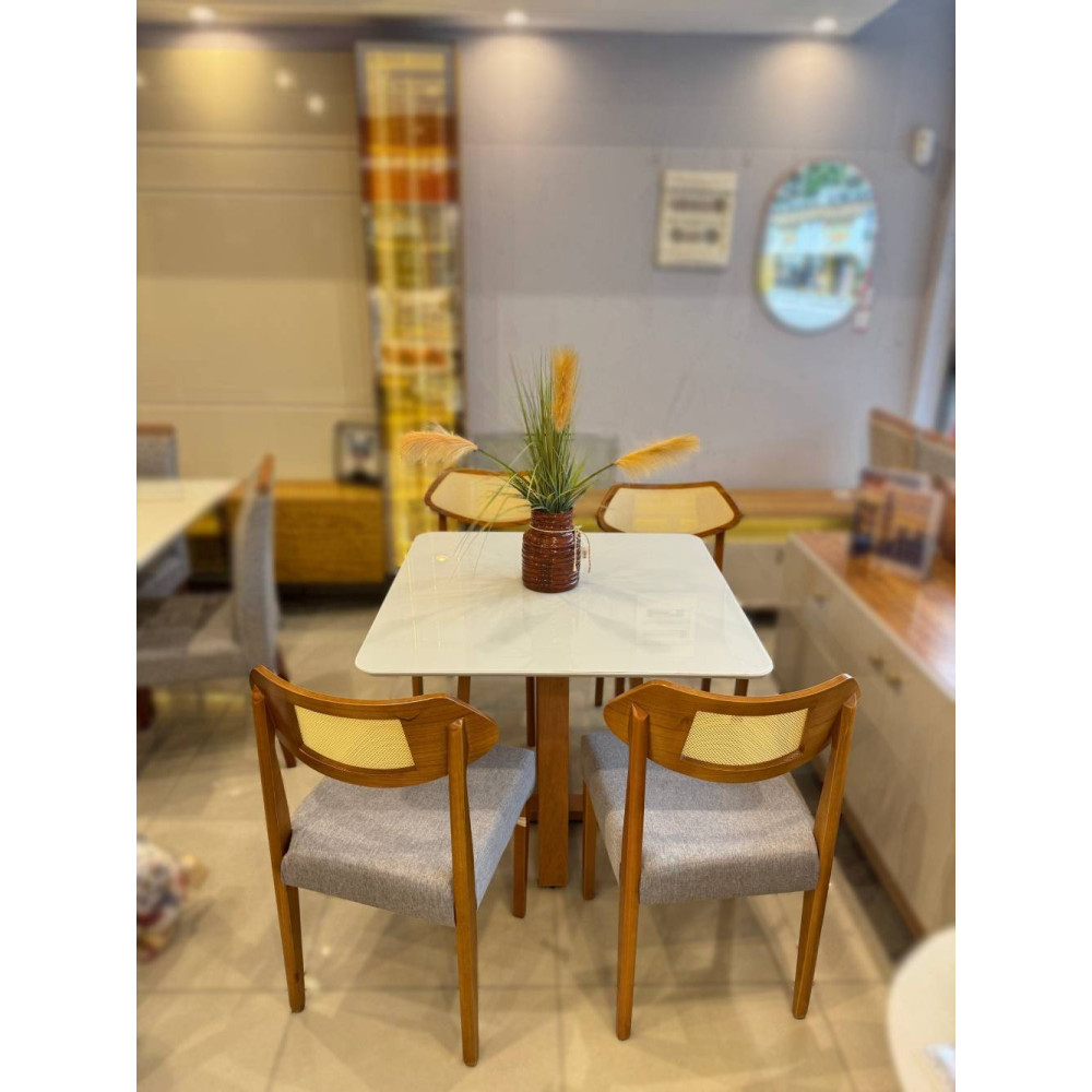 Mesa de Jantar Pedro 90x90 c/ 4 Cadeiras Itaipava Linho Cinza - Mel / Off White