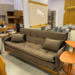 Sofá Cama 3 Lugares Cannes - Veludo Marrom