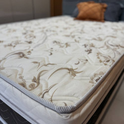 Colchão De Molas Ensacadas Casal Livina 25x188x138 + Base Cama Box Casal Courino – Marrom