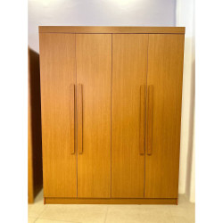 Guarda Roupa Império c/ 4 Portas e 3 Gavetas - Naturalle Guarda Roupa Império c/ 4 Portas e 3 Gavetas - Naturalle